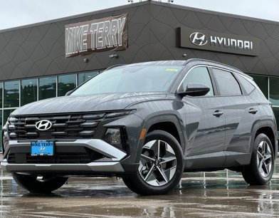 New 2025 Hyundai Tucson SEL