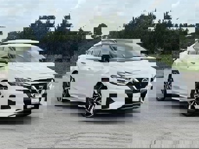 Used 2020 Nissan Maxima 3.5 SV w/ Floor Mat Group
