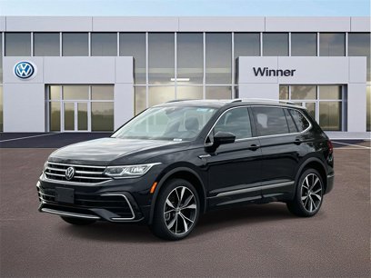 Used 2022 Volkswagen Tiguan SEL R-Line