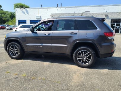 Used 2020 Jeep Grand Cherokee Laredo w/ 18" Wheel & 8.4" Radio Group