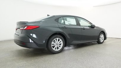 New 2025 Toyota Camry LE