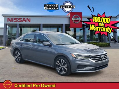 Used 2022 Volkswagen Passat 2.0T SE