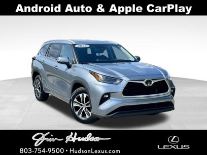 Used 2022 Toyota Highlander XLE