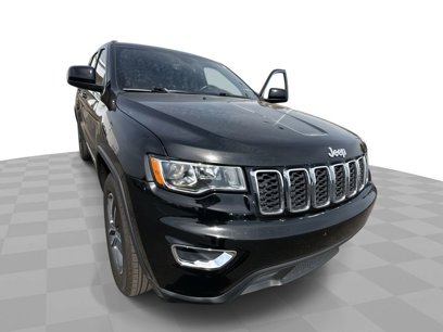 Used 2019 Jeep Grand Cherokee Laredo w/ Laredo X Package