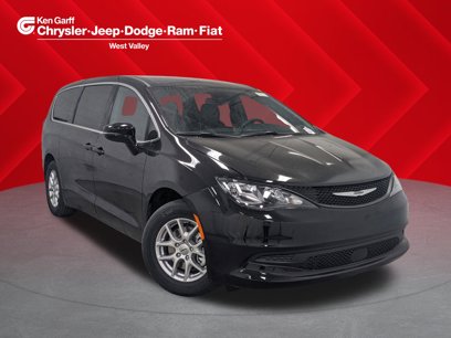 New 2025 Chrysler Voyager LX