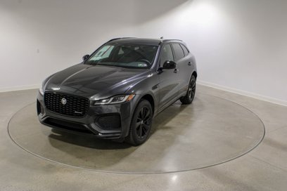 New 2025 Jaguar F-PACE R-Dynamic S