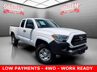 Used 2017 Toyota Tacoma SR