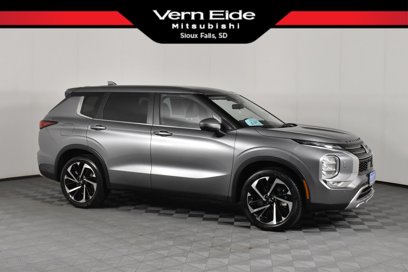 Used 2022 Mitsubishi Outlander SE