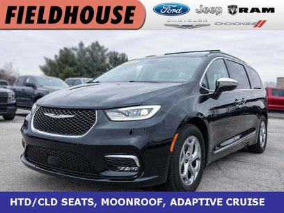 Used 2023 Chrysler Pacifica Limited