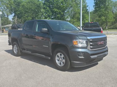Used 2017 GMC Canyon 2WD Crew Cab w/ Convenience Package