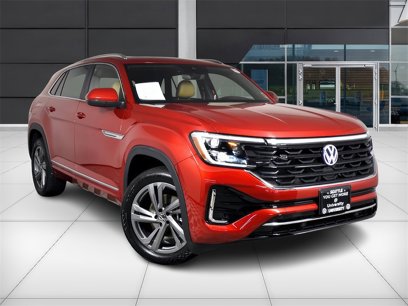 Used 2024 Volkswagen Atlas Cross Sport SEL R-Line