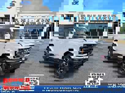 New 2025 Ford Bronco Outer Banks