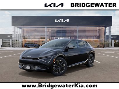 New 2025 Kia EV6 Wind