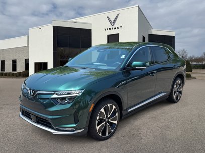 New 2025 VinFast VF 8 Plus
