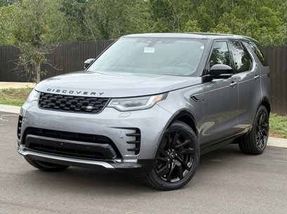 New 2025 Land Rover Discovery Dynamic SE
