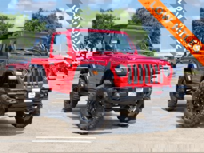 Certified 2019 Jeep Wrangler Rubicon w/ Steel Bumper Group