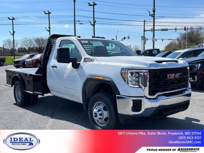 New 2023 GMC Sierra 3500 Pro