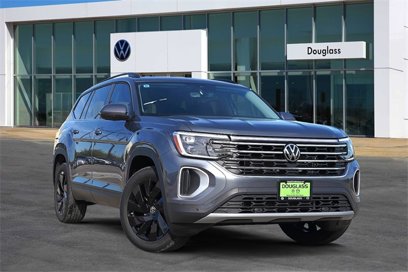New 2025 Volkswagen Atlas SEL Premium R-Line