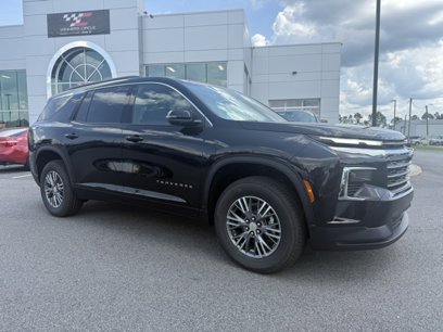New 2025 Chevrolet Traverse LT w/ Driver Confidence Package