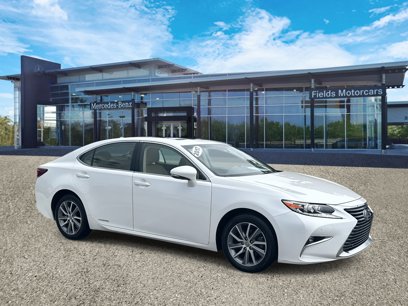 Used 2017 Lexus ES 300h