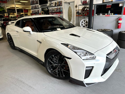 Used 2017 Nissan GT-R Premium w/ Premium Interior Package