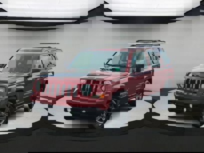 Used 2014 Jeep Patriot Latitude w/ Freedom Edition Package