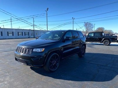 Used 2020 Jeep Grand Cherokee Altitude