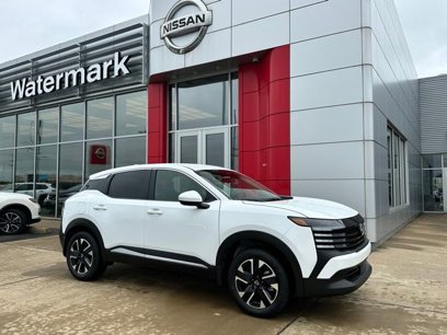 New 2025 Nissan Kicks SV