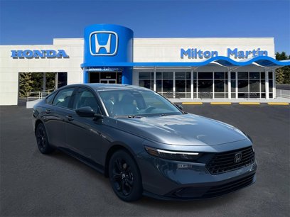 New 2025 Honda Accord SE