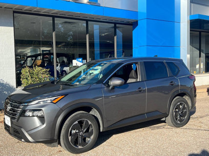 Used 2024 Nissan Rogue SV