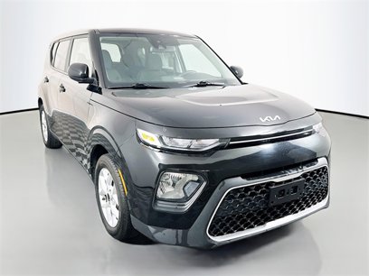 Used 2022 Kia Soul LX w/ Technology Package