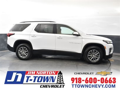 Used 2023 Chevrolet Traverse LT