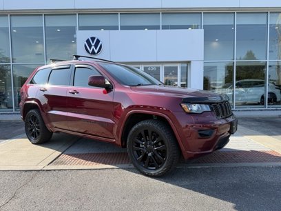 Used 2018 Jeep Grand Cherokee Altitude