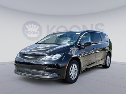 New 2026 Chrysler Voyager LX