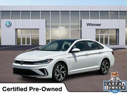 Certified 2025 Volkswagen Jetta SEL