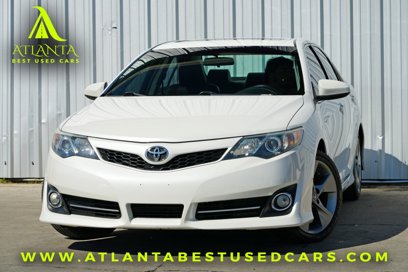 Used 2014 Toyota Camry SE