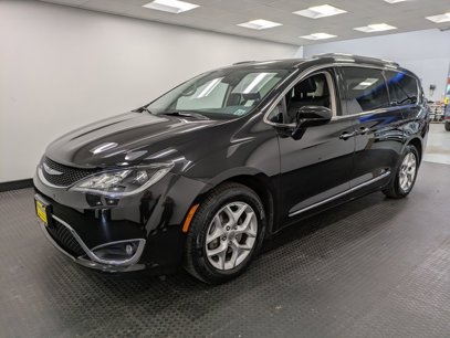 Used 2020 Chrysler Pacifica Touring-L Plus w/ Tire & Wheel Group