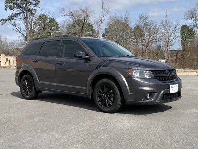 Used 2019 Dodge Journey SE