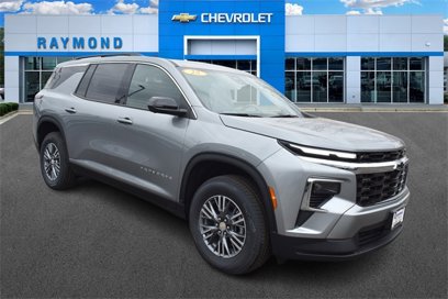 New 2025 Chevrolet Traverse LT w/ Driver Confidence Package