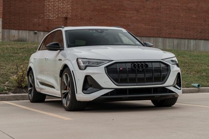 Used 2022 Audi e-tron S Premium Plus