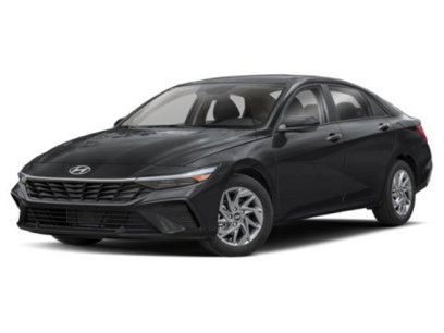 New 2025 Hyundai Elantra SEL