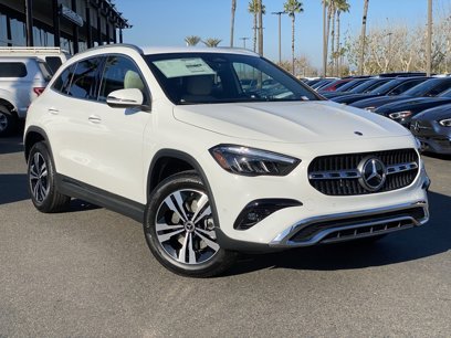 New 2025 Mercedes-Benz GLA 250