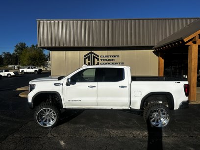 Used 2022 GMC Sierra 1500 SLT w/ SLT Premium Plus Package