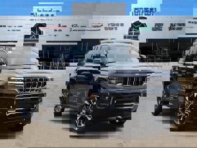 New 2025 Jeep Grand Cherokee Overland w/ Luxury Tech Group IV