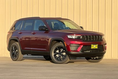 New 2025 Jeep Grand Cherokee Altitude