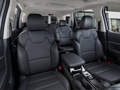 New 2025 Kia Telluride S
