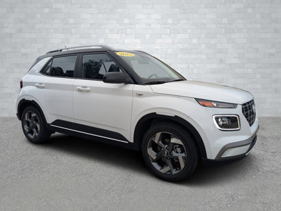 Used 2025 Hyundai Venue Limited