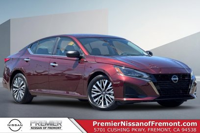 Certified 2025 Nissan Altima 2.5 SV