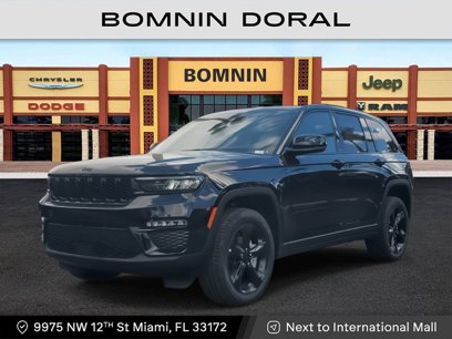 New 2025 Jeep Grand Cherokee Limited w/ Black Appearance Package