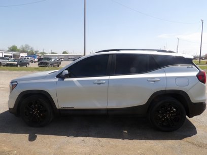 Used 2022 GMC Terrain SLE w/ Driver Convenience Package